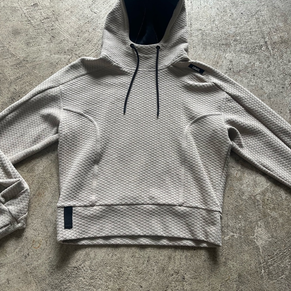 UNRL Women  Light Beige Textured Hoodie with Black Accents